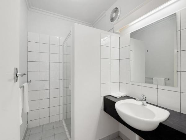 Coach House Launceston : photo 5 de la chambre chambre double deluxe