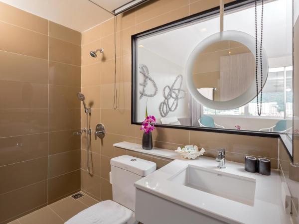 Pearl Hotel Phuket : photo 4 de la chambre chambre lits jumeaux deluxe