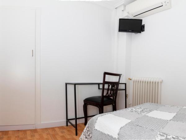 Hostal Tokio : photo 8 de la chambre chambre simple