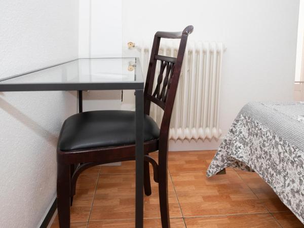 Hostal Tokio : photo 7 de la chambre chambre simple