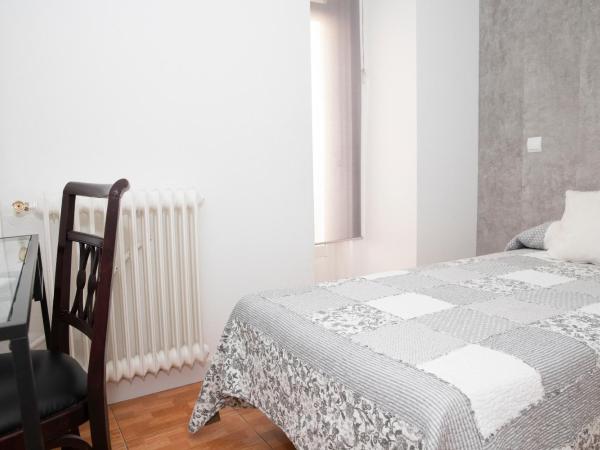 Hostal Tokio : photo 6 de la chambre chambre simple