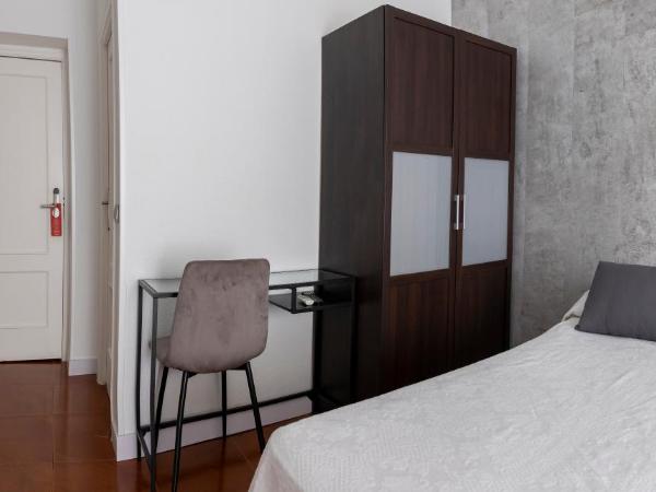 Hostal Tokio : photo 7 de la chambre chambre double ou lits jumeaux