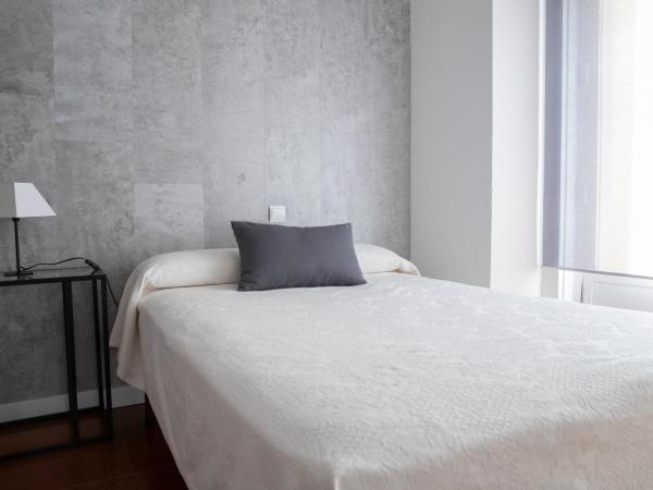 Hostal Tokio : photo 3 de la chambre chambre double ou lits jumeaux