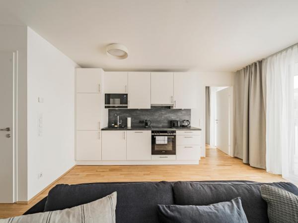 Arbio I Liv's Place Lux Apartments : photo 4 de la chambre appartement avec balcon