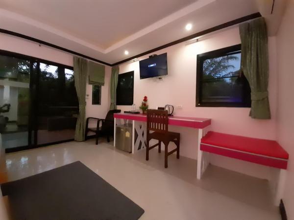 Khaolak Yama Resort - SHA Plus : photo 9 de la chambre chambre deluxe double ou lits jumeaux
