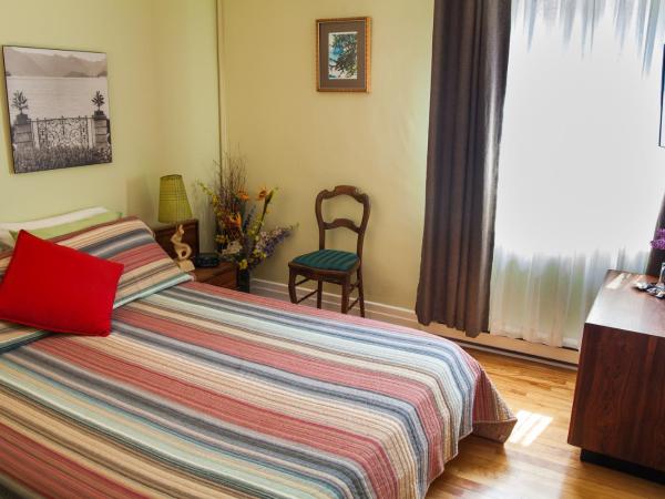 Maison Des Jardins B & B : photo 3 de la chambre chambre lit queen-size deluxe