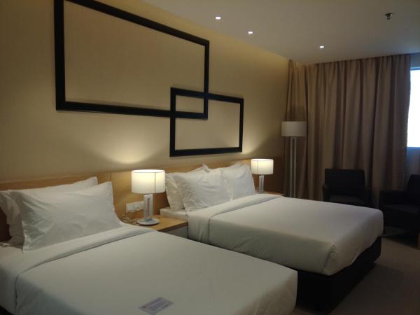 Hotel Excelsior Ipoh : photo 5 de la chambre chambre quadruple deluxe