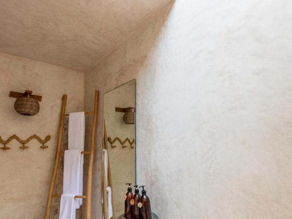 La Valise Tulum, member of Small Luxury Hotels : photo 2 de la chambre chambre avec vue sur jardin