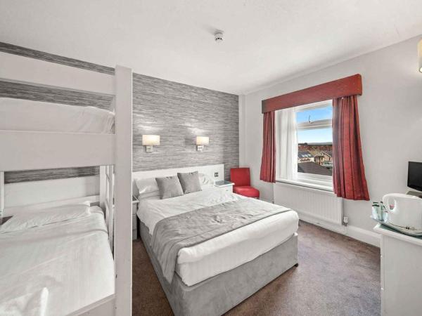 Cliffs Hotel : photo 2 de la chambre chambre familiale (2 adultes et 2 enfants)
