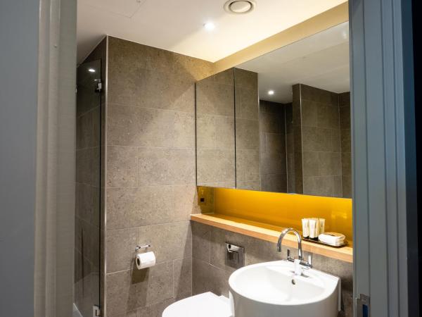 Apex City of Bath Hotel : photo 5 de la chambre chambre familiale