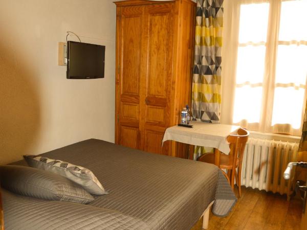 Hotel Du Clocher : photo 3 de la chambre chambre simple - vue sur montagne