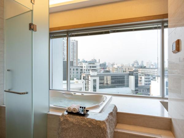 Jasmine Resort Bangkok : photo 3 de la chambre suite avec baignoire spa