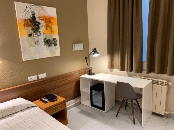 Hotel Aneto : photo 4 de la chambre chambre simple