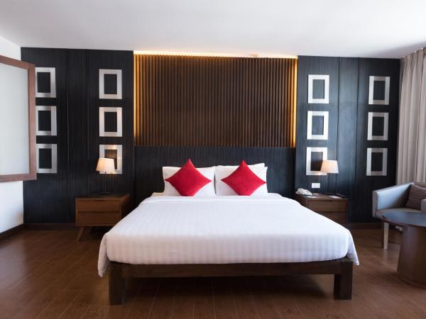Hotel J Pattaya - SHA Extra Plus : photo 2 de la chambre suite présidentielle