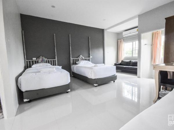 Phuket Nonnita Boutique Resort - SHA Plus : photo 1 de la chambre chambre quadruple deluxe