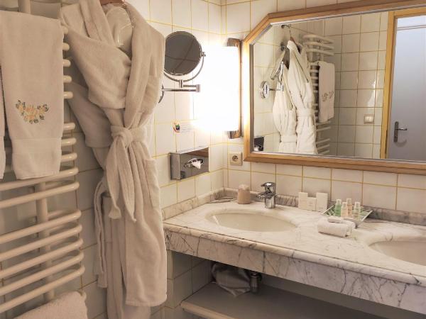 Le Manoir Au Lac : photo 3 de la chambre chambre supérieure lit queen-size