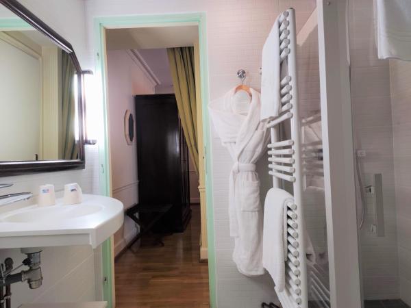 Le Manoir Au Lac : photo 5 de la chambre chambre supérieure lit queen-size