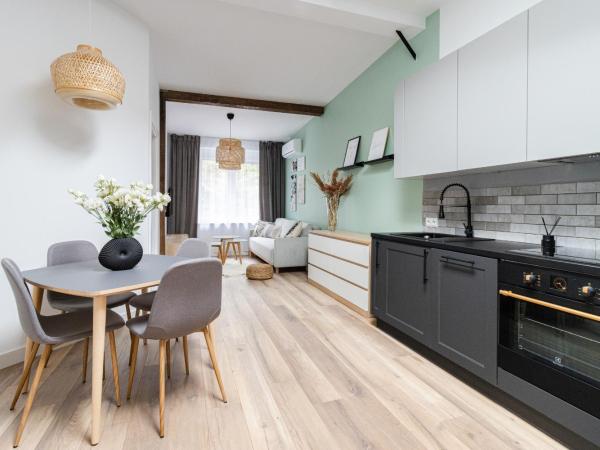 KOBIELA Luxury Aparthotel KTW City Center : photo 3 de la chambre suite