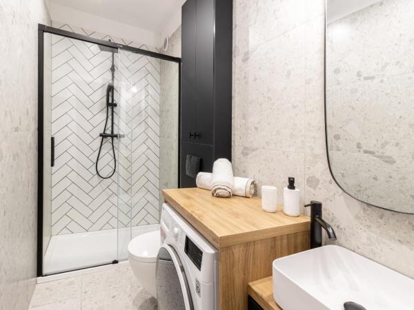 KOBIELA Luxury Aparthotel KTW City Center : photo 9 de la chambre suite deluxe