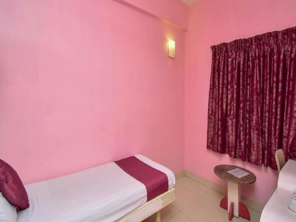 Hotel Pandian : photo 2 de la chambre chambre simple standard avec ventilateur