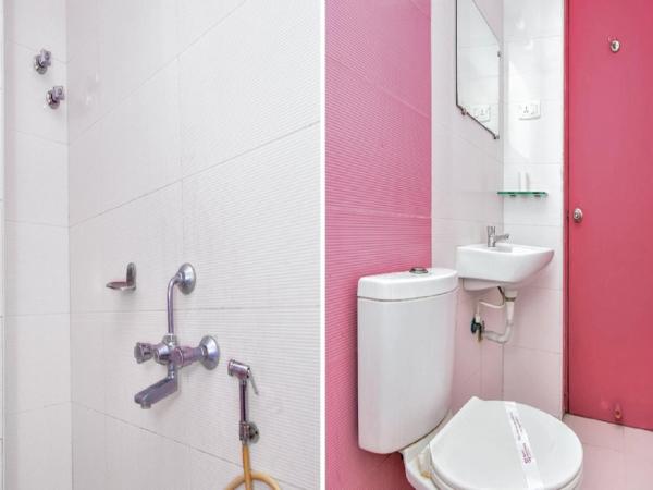 Hotel Pandian : photo 3 de la chambre chambre simple standard avec ventilateur