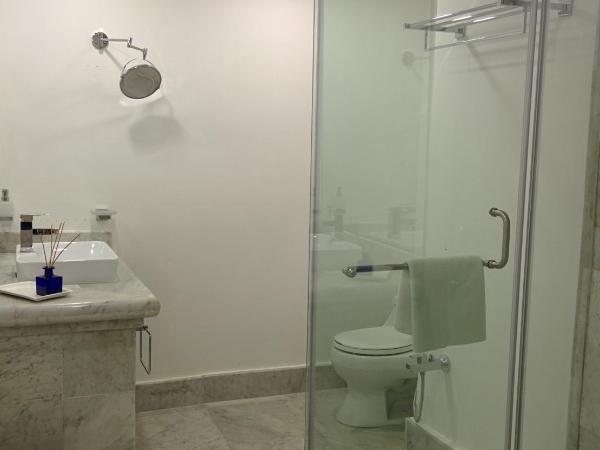 The Harrington Residency : photo 3 de la chambre chambre double ou lits jumeaux deluxe avec balcon