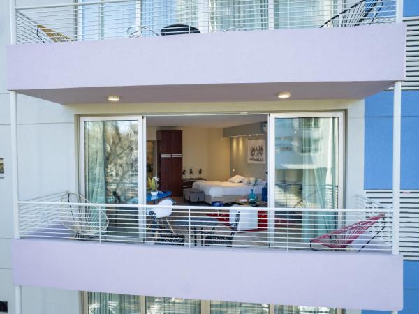 Shoshana Hotel Boutique : photo 3 de la chambre chambre double supérieure avec balcon