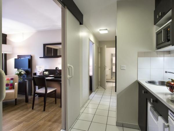 Citadines République Paris : photo 4 de la chambre appartement (4 adultes)