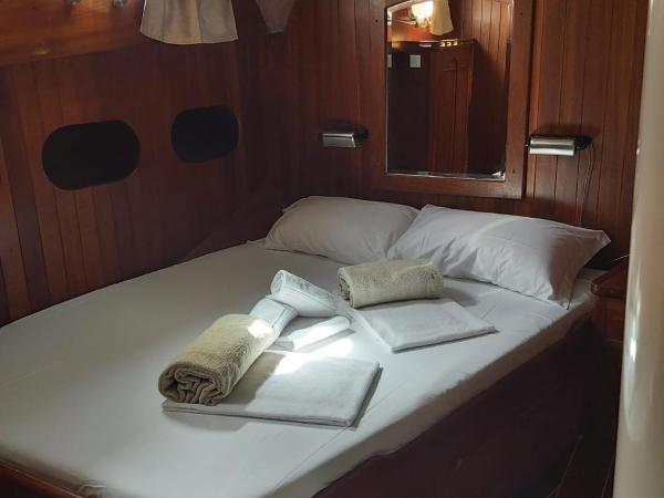 DonnaMarisa : photo 4 de la chambre chambre double avec salle de bains privative