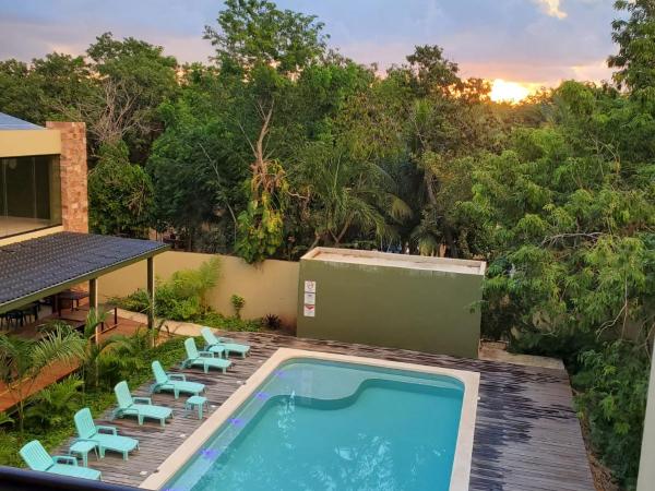 LOL-HA Hotel Boutique : photo 10 de la chambre chambre double - vue sur piscine