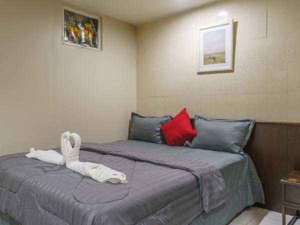 CheQinn Bed Sukhumvit 4 Nana Plaza : photo 5 de la chambre chambre double deluxe