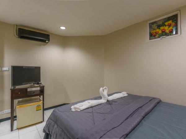 CheQinn Bed Sukhumvit 4 Nana Plaza : photo 8 de la chambre chambre double deluxe
