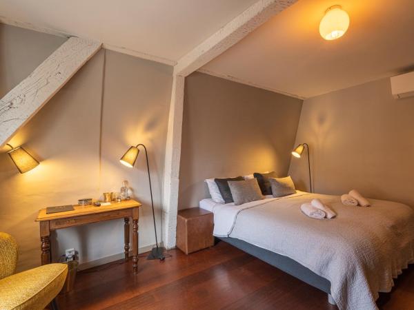B&B Kwaadham 52 - Music Hotel Ghent : photo 3 de la chambre chambre lit king-size standard