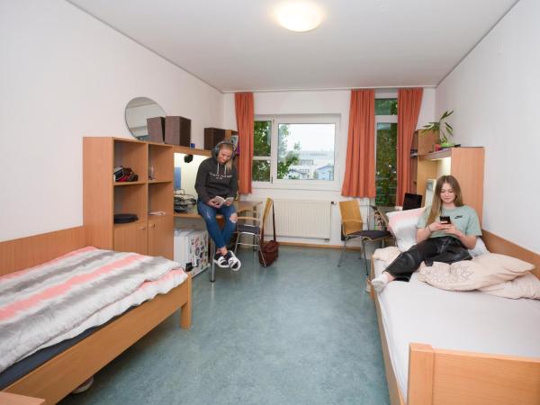 Kolpinghaus Salzburg : photo 2 de la chambre chambre lits jumeaux