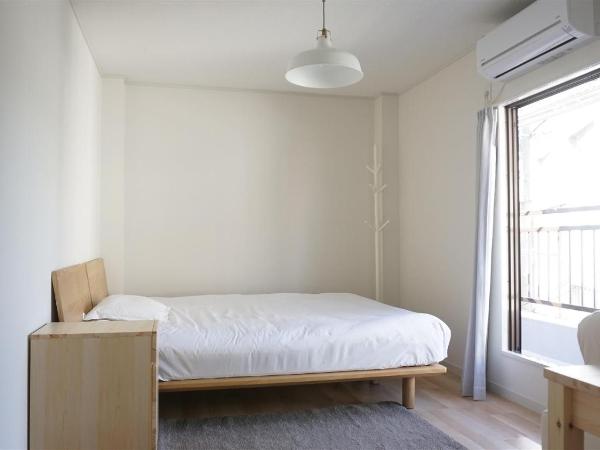 SYOGA A house, next to natural park : photo 7 de la chambre chambre double avec balcon