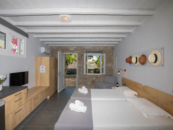 Aperto Apartments : photo 3 de la chambre chambre double deluxe avec lit d'appoint