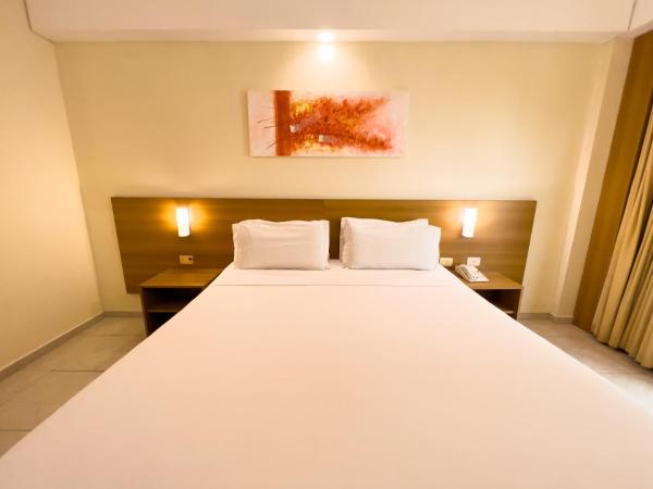 Praiamar Express Hotel : photo 5 de la chambre chambre lit king-size standard