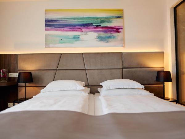 Hotel Paris : photo 8 de la chambre chambre familiale supérieure