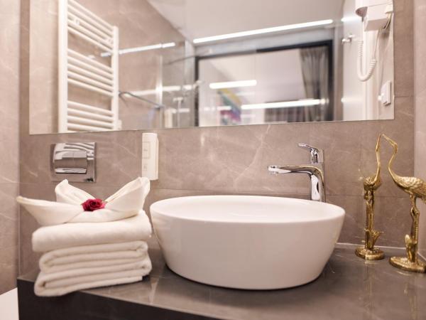 Hotel Paris : photo 8 de la chambre chambre double standard