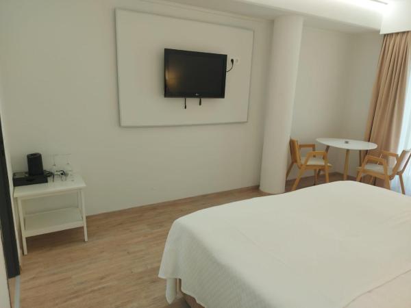 Gartenhotel Altmannsdorf : photo 6 de la chambre chambre double - vue sur jardin