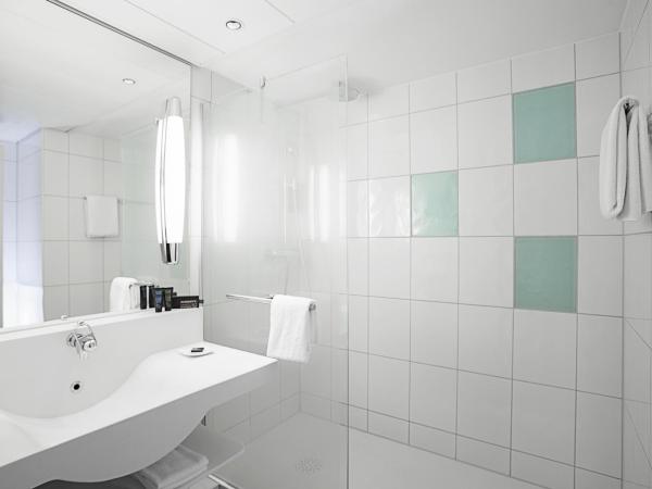 Novotel Marseille Vieux Port : photo 9 de la chambre chambre triple classique