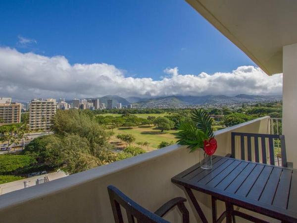 Diamond Head Beach Hotel : photo 8 de la chambre chambre lit queen-size - vue sur mer