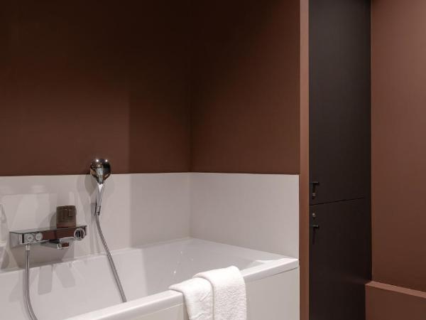 MiHotel Plat : photo 9 de la chambre suite supérieure « nacarat »
