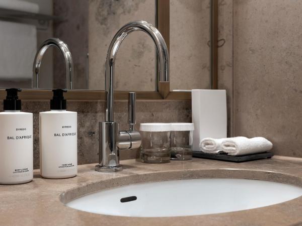 InterContinental Berlin, an IHG Hotel : photo 8 de la chambre chambre lit king-size premium