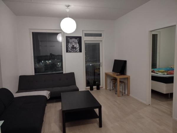 Helsinki Yksityinen-Private-Частный Room in Shared Flat among Centre-University-BusTrainStation : photo 8 de la chambre chambre double ou lits jumeaux avec salle de bains commune