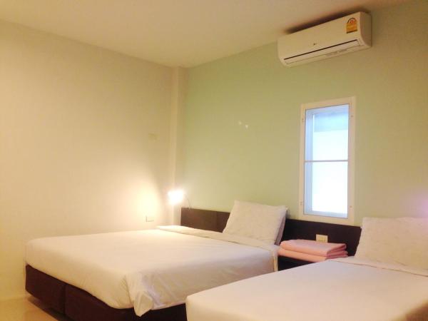 Chiangrai Green Park Resort : photo 1 de la chambre chambre familiale deluxe