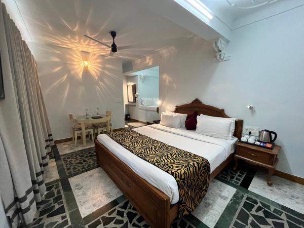 Hotel The Tiger : photo 2 de la chambre chambre familiale - vue sur lac