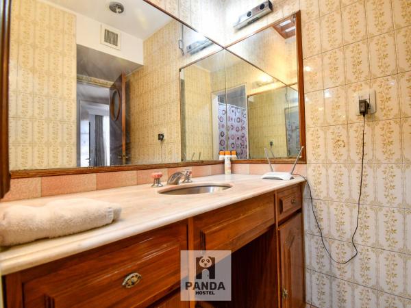 Panda Hostel Mendoza : photo 4 de la chambre chambre lits jumeaux standard