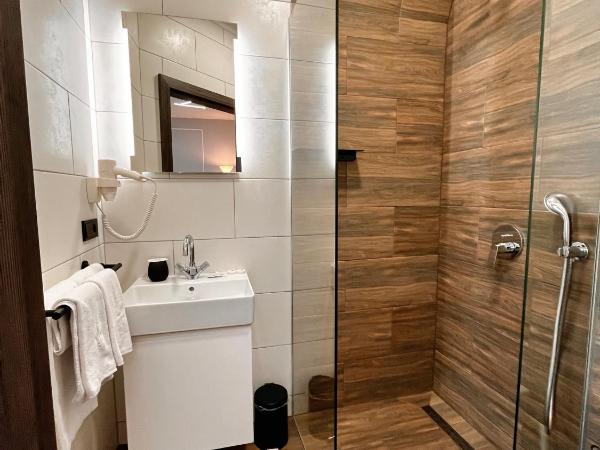 NED Hotel : photo 5 de la chambre chambre quadruple supérieure