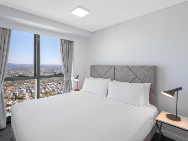 Meriton Suites Adelaide Street, Brisbane : photo 10 de la chambre suite 3 chambres altitude